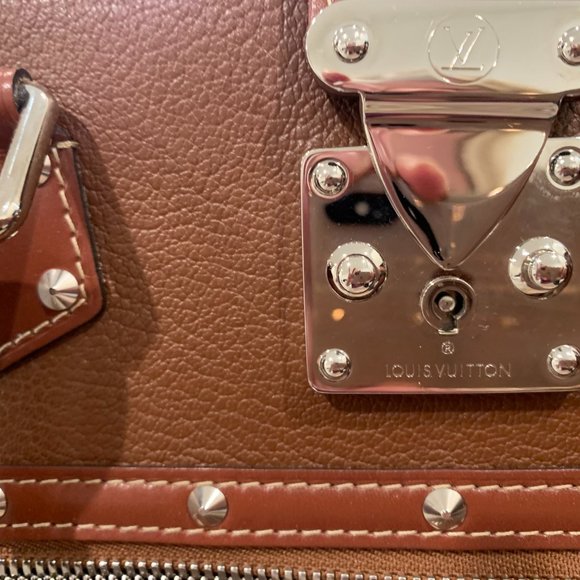 Limited Edition Louis Vuitton Suhali - Picture 9 of 11